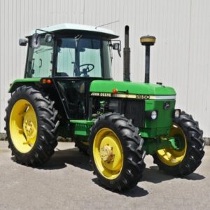 JOHN DEERE TRACTOR