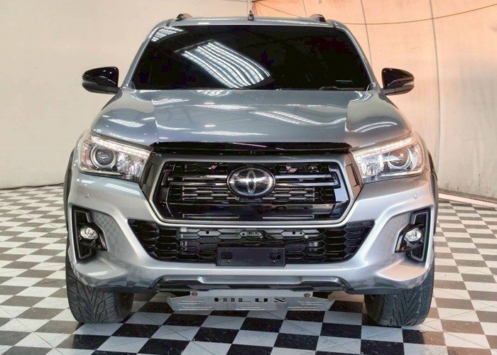 
								2019 TOYOTA HILUX DOUBLE CAB 4WD AT full									