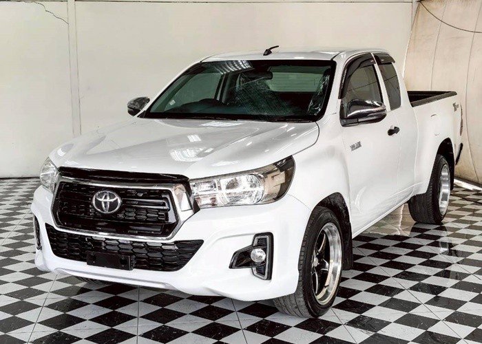 
								2019 TOYOTA HILUX SMART CAB 2WD MT full									