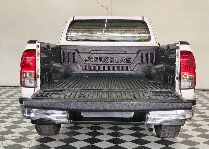 
								2019 TOYOTA HILUX SMART CAB 2WD MT full									