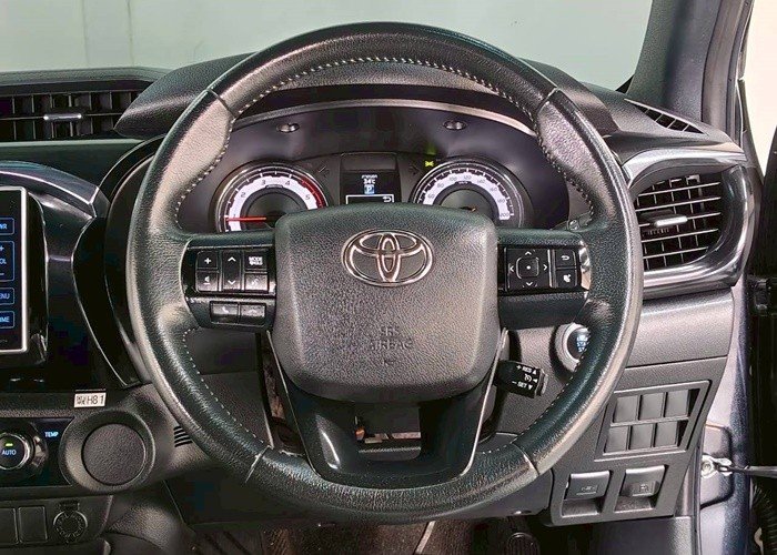 
								2018 TOYOTA HILUX – DOUBLE CAB full									