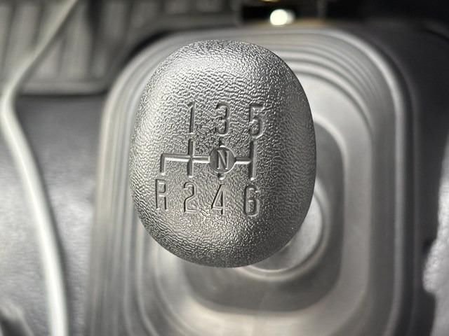 
								2025 ISUZU FORWARD full									